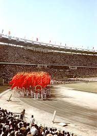 什么是“死守底牌”？解析博弈中信息不透明的价值。（为什么要守住底牌：博弈中信息不透明的价值解读）