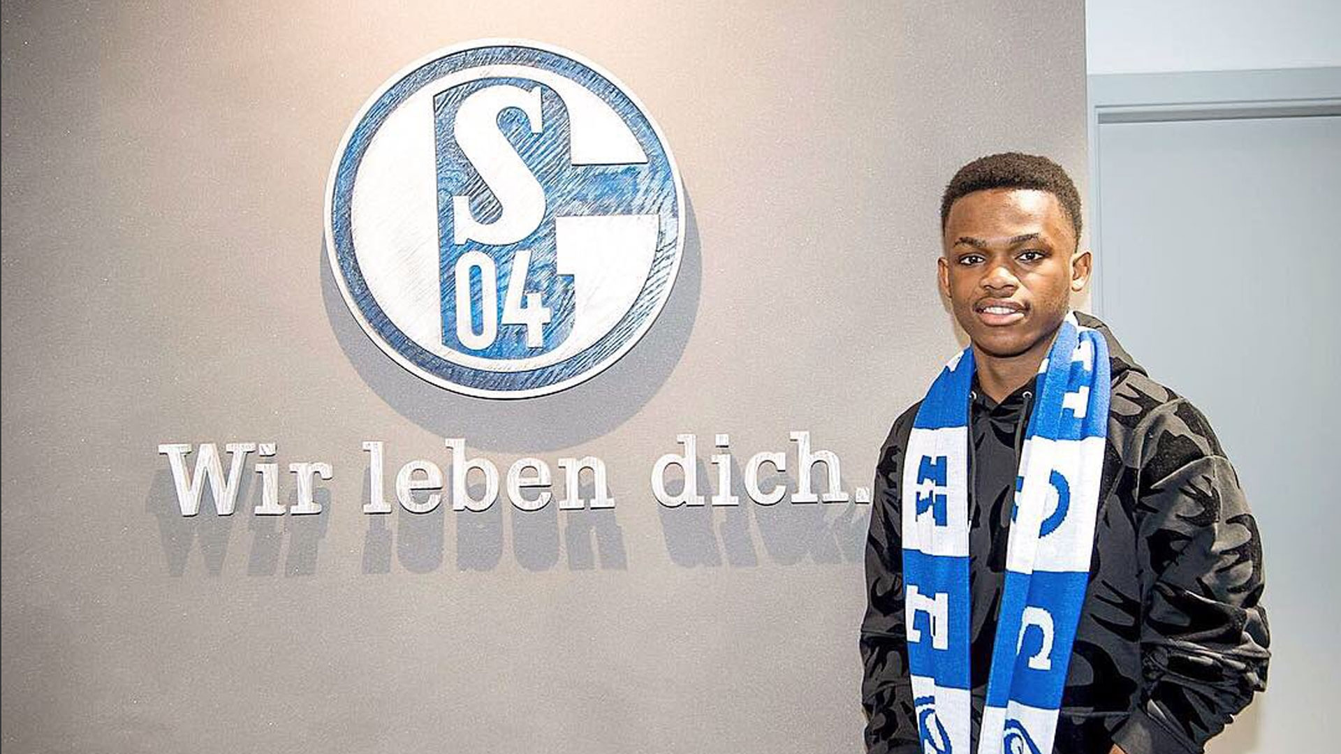 与此同时 与此同时