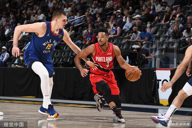 因为后卫出 因为后卫出