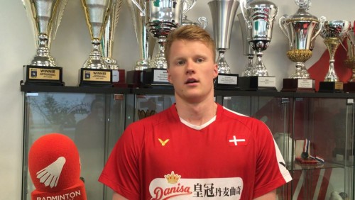 在面对高压 在面对高压